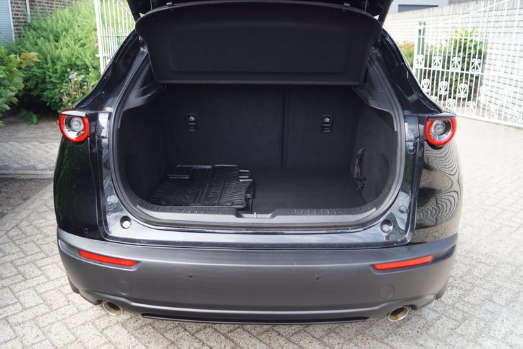 Vehicle Image 35