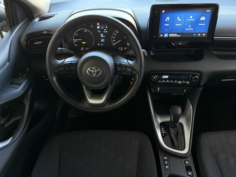 Vehicle Image 22