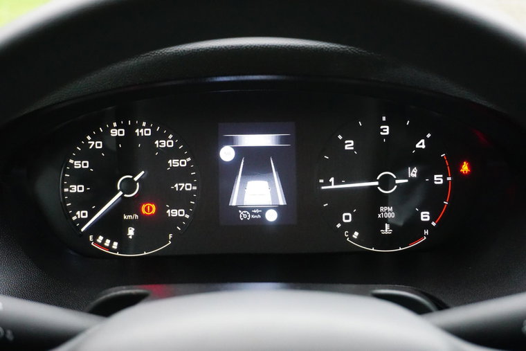 Vehicle Image 12