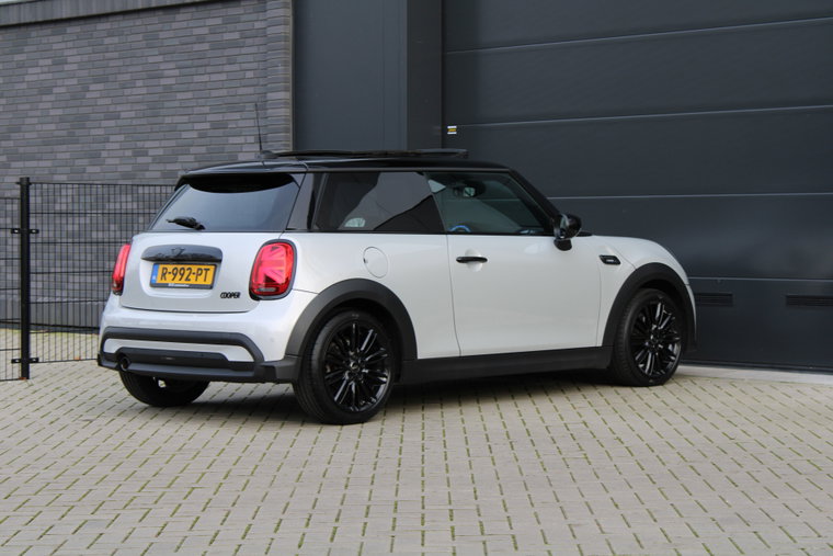 Vehicle Image 40