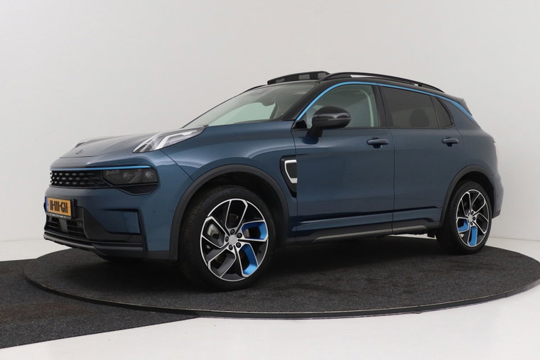 Vehicle Image 6