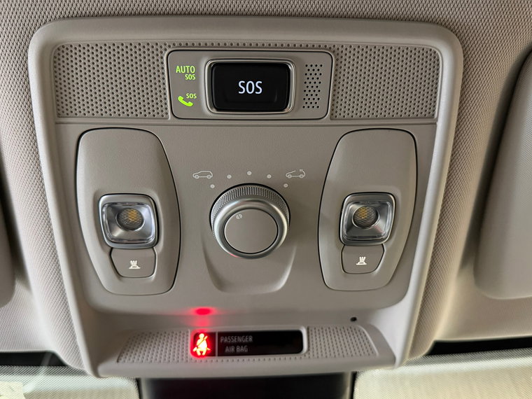 Vehicle Image 35