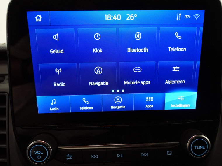 Vehicle Image 18