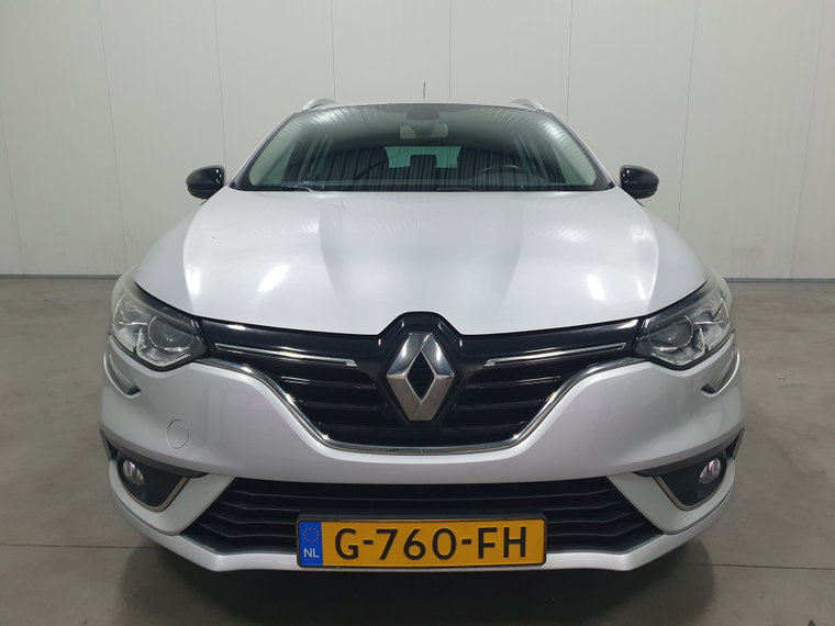 Vehicle Image 16