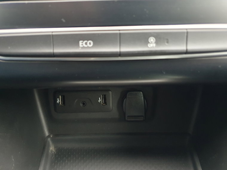 Vehicle Image 39