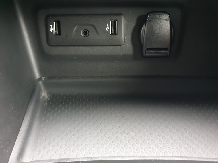 Vehicle Image 40