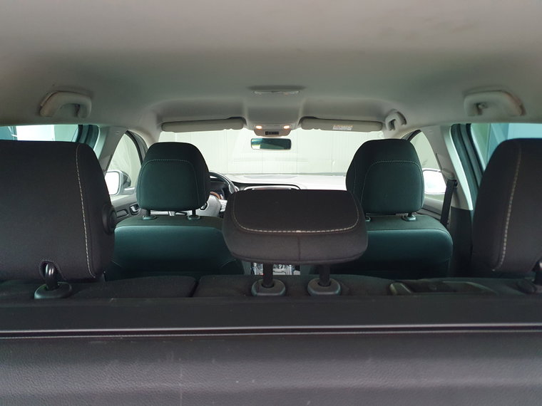Vehicle Image 52