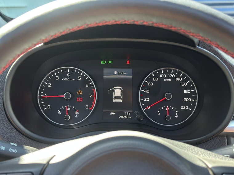 Vehicle Image 32