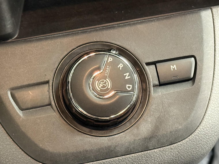 Vehicle Image 28