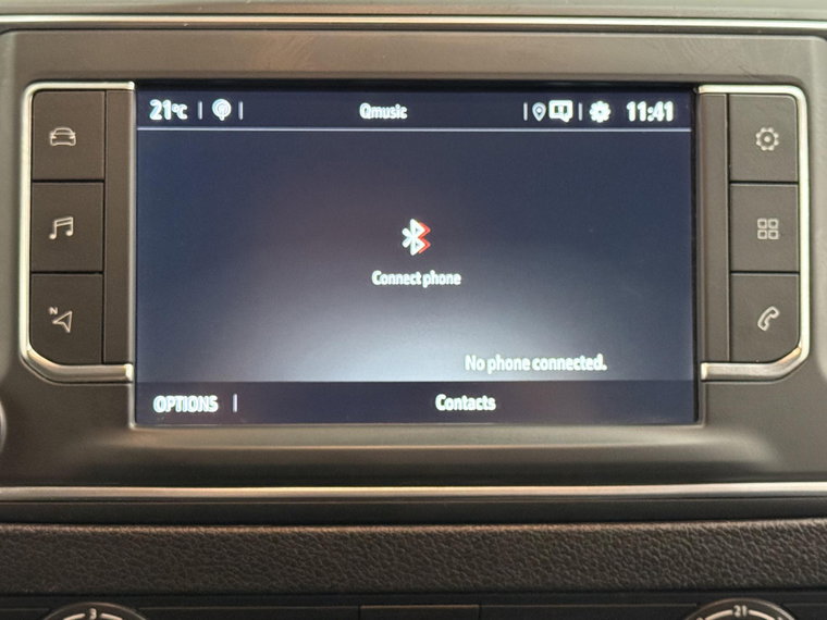 Vehicle Image 38