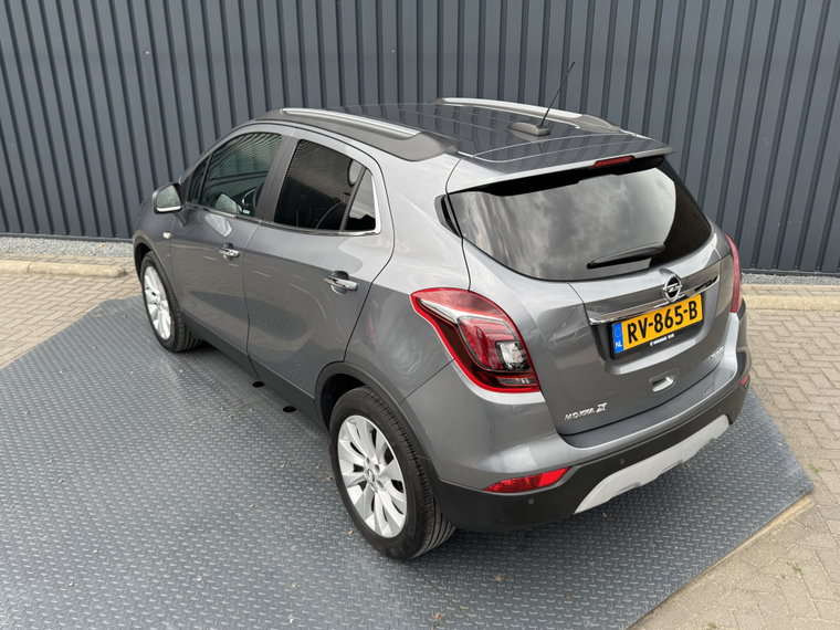 Vehicle Image 37