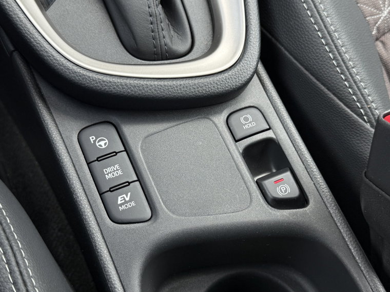 Vehicle Image 26