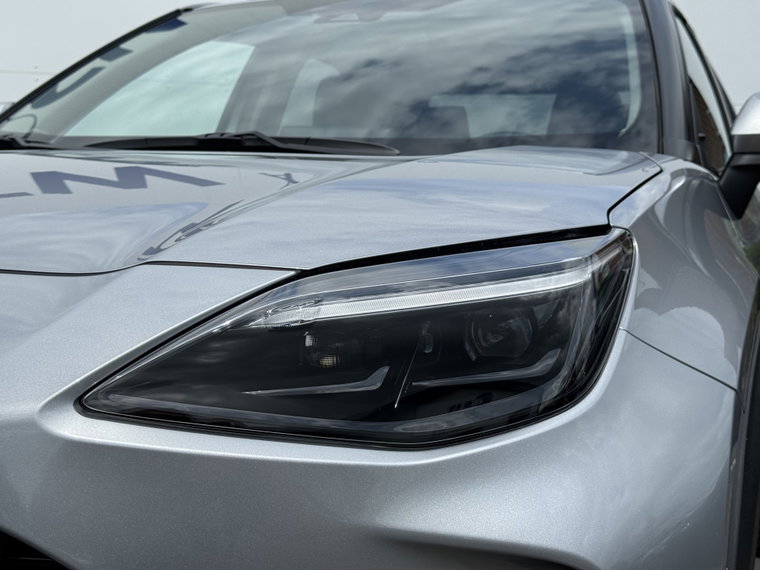 Vehicle Image 35