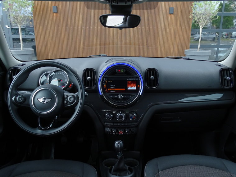 Vehicle Image 39