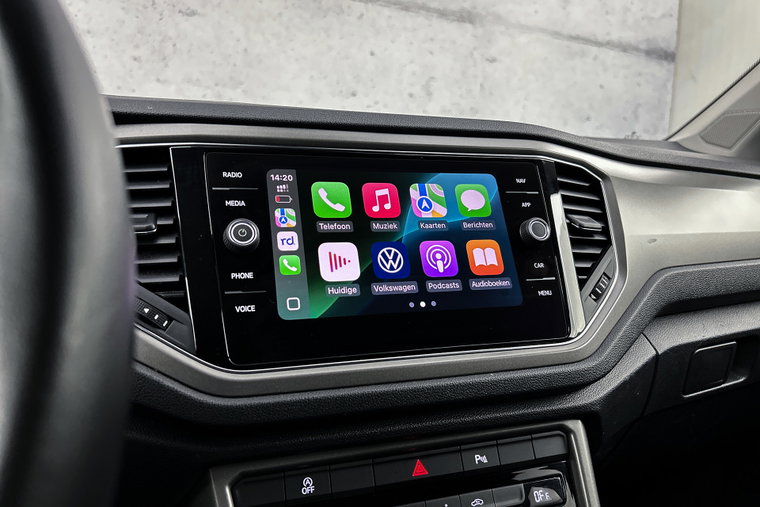 Vehicle Image 18