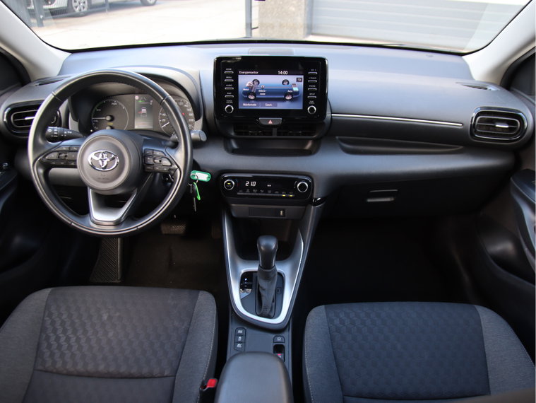 Vehicle Image 13