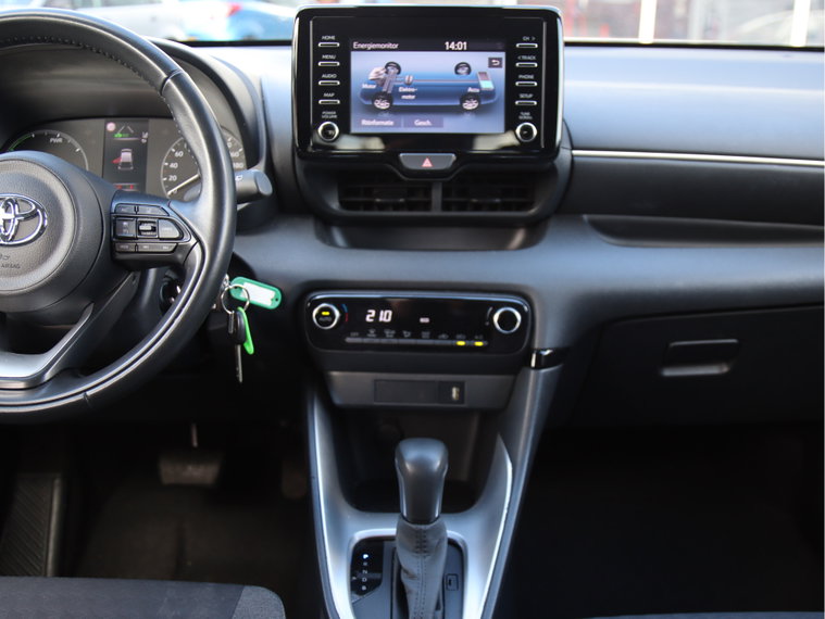 Vehicle Image 21
