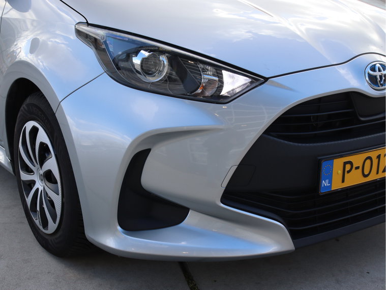 Vehicle Image 30
