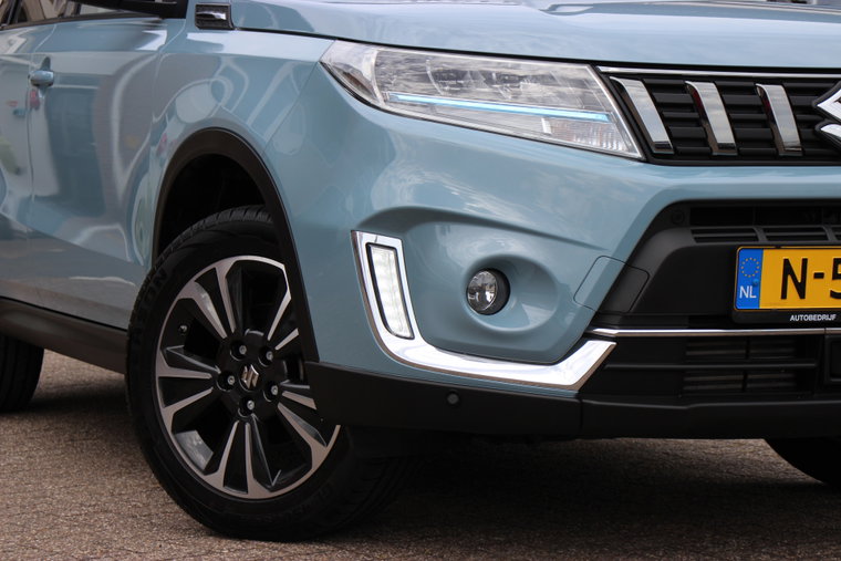 Vehicle Image 6