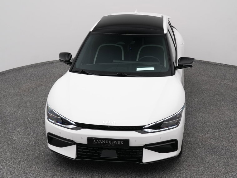 Vehicle Image 26
