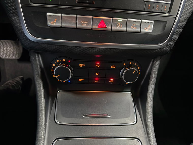 Vehicle Image 27