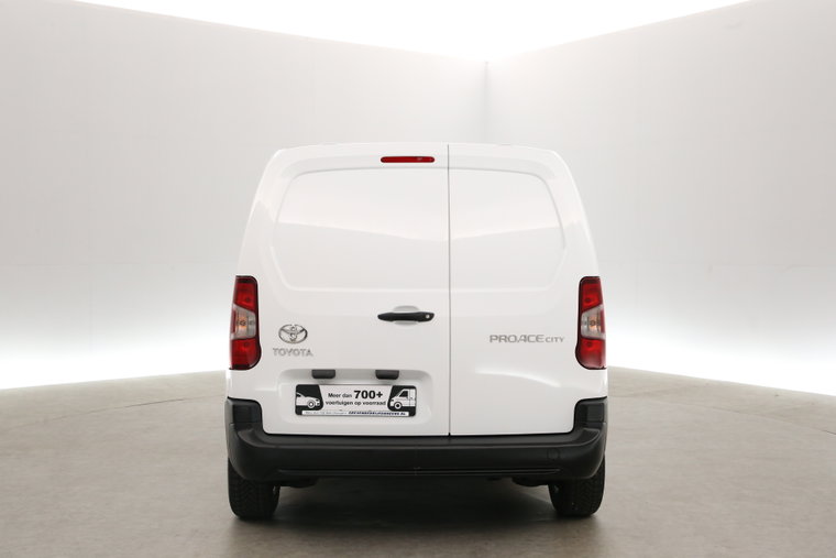 Vehicle Image 23