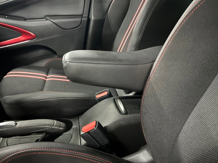 Vehicle Image 39