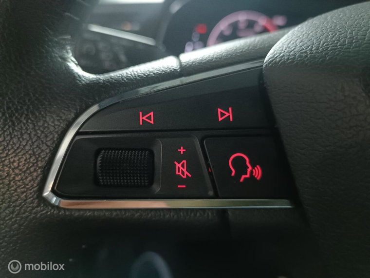 Vehicle Image 39