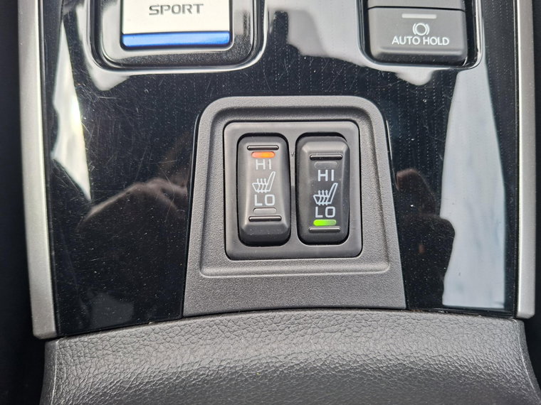 Vehicle Image 26