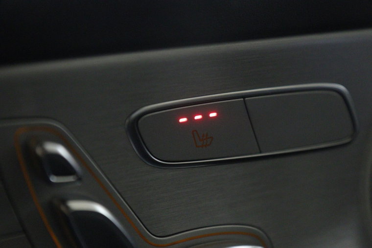 Vehicle Image 38