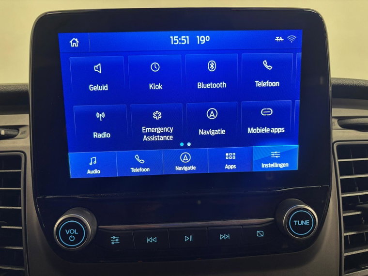 Vehicle Image 19
