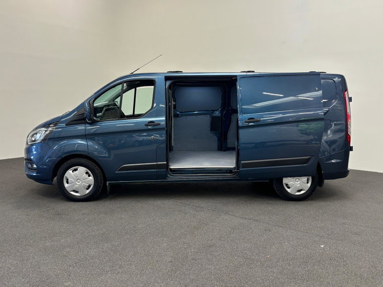 Vehicle Image 23