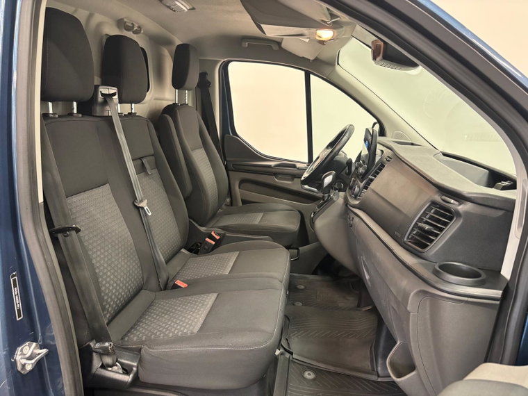 Vehicle Image 31