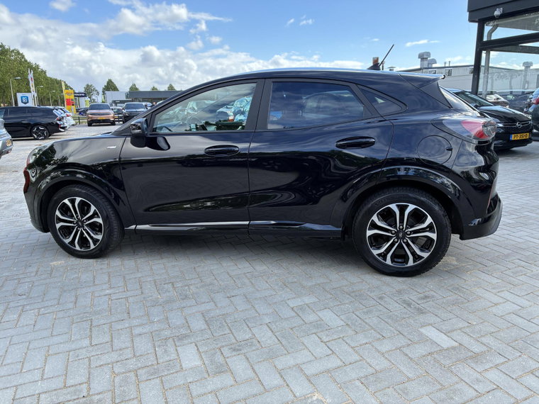Vehicle Image 17