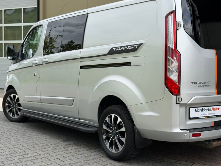 Vehicle Image 23