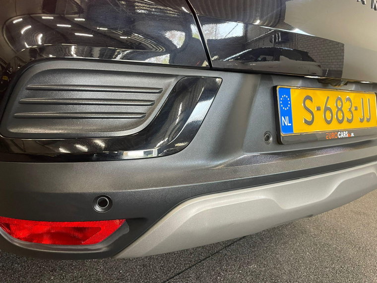Vehicle Image 27