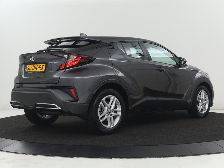 Vehicle Image 32