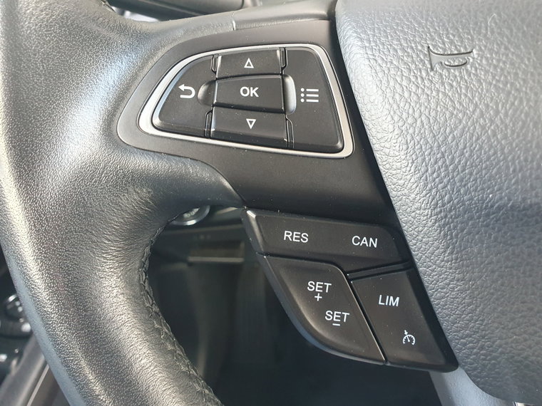 Vehicle Image 39