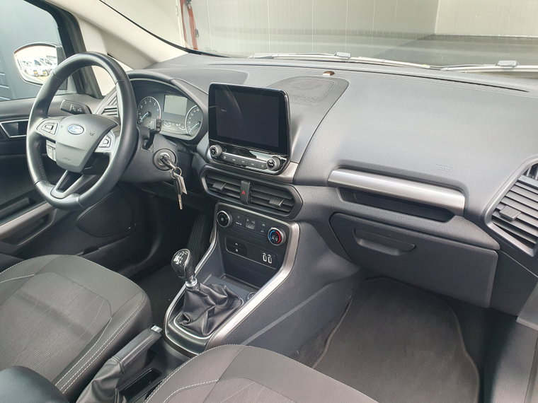 Vehicle Image 52
