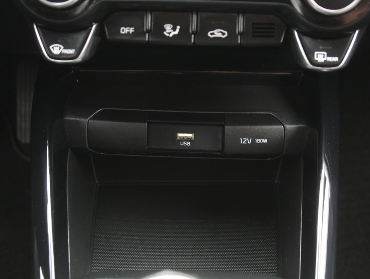 Vehicle Image 40