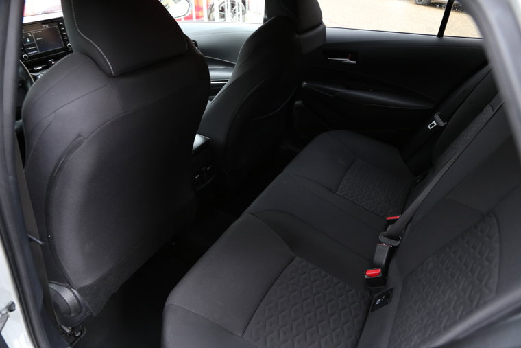 Vehicle Image 15