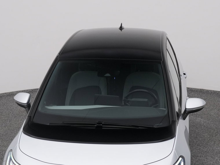 Vehicle Image 33