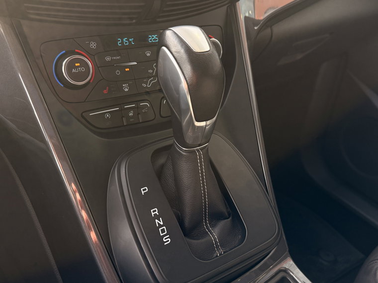 Vehicle Image 32