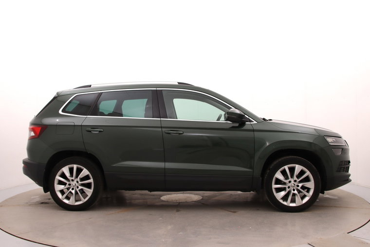 Vehicle Image 9