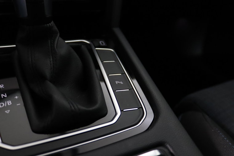 Vehicle Image 45