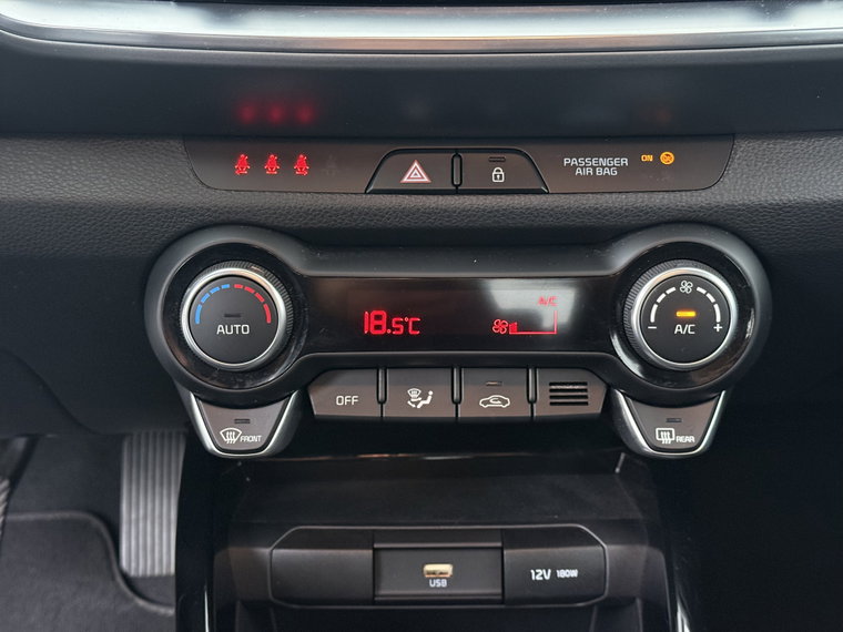 Vehicle Image 31