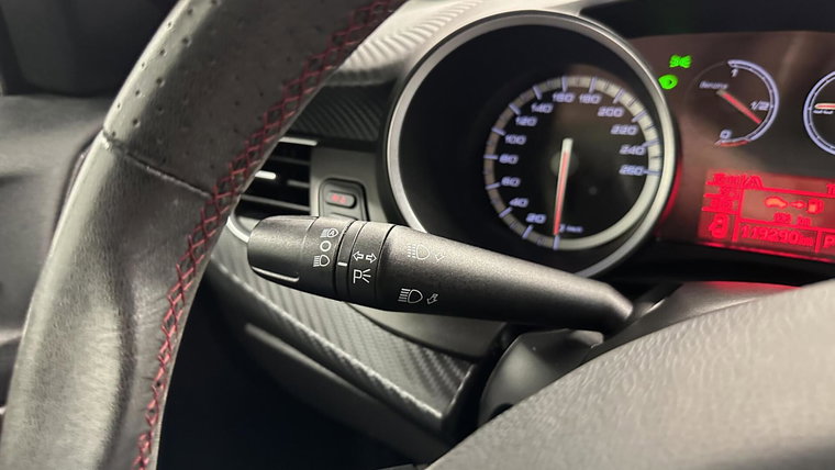 Vehicle Image 26