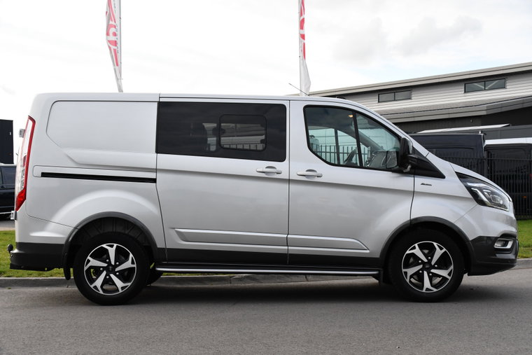 Vehicle Image 10