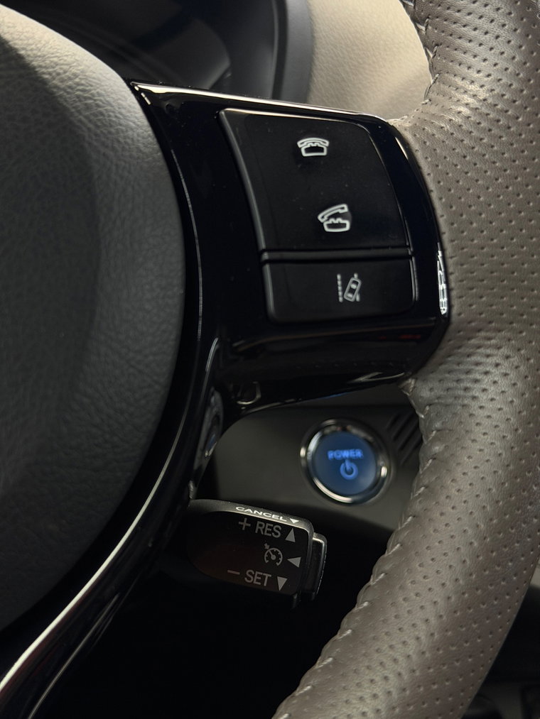 Vehicle Image 31