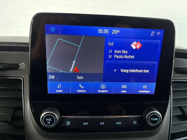 Vehicle Image 25